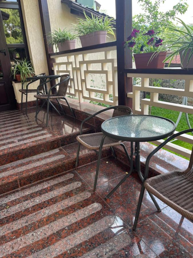 Central Courtyard سلافسكي المظهر الخارجي الصورة